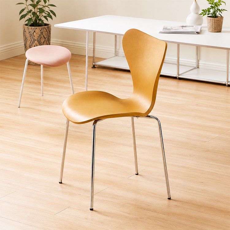 Lounge Chairs LR-114